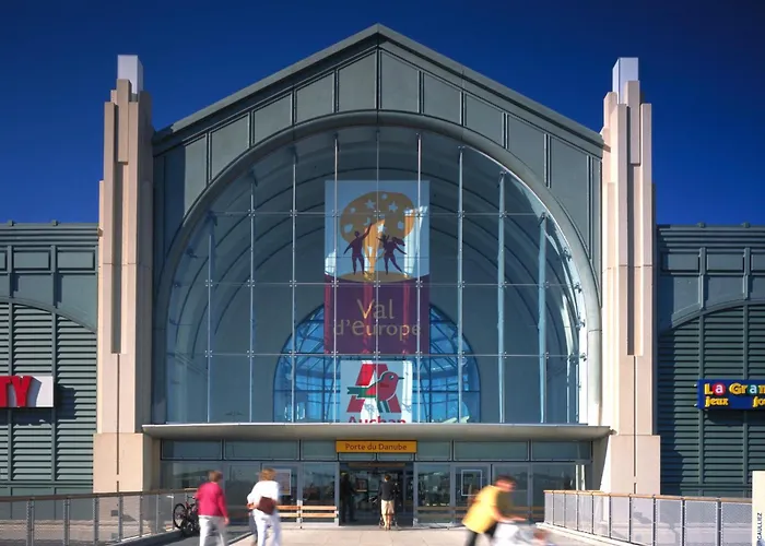 *spacious Disneyland Paris* דירה *