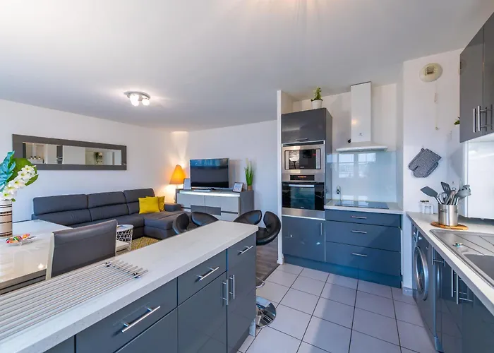 *spacious Disneyland Paris*